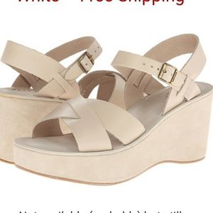 Kork-Ease Sandals size 7 white/tan